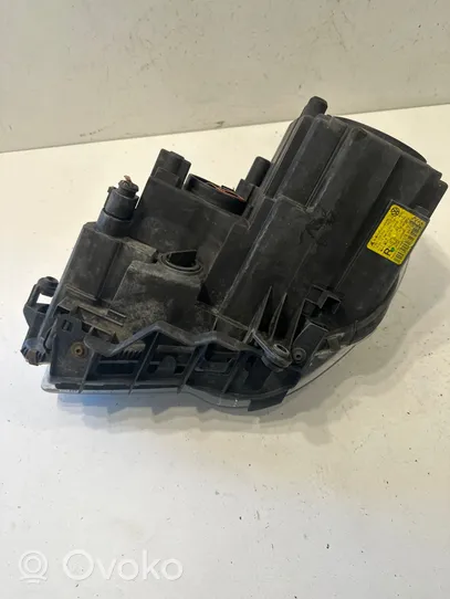 Volkswagen Touran I Faro delantero/faro principal 0301233204