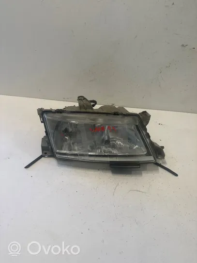 Saab 9-5 Lampa przednia 