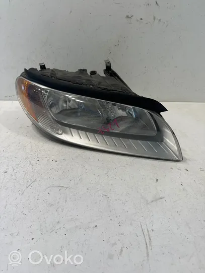 Volvo V70 Faro/fanale 31214352