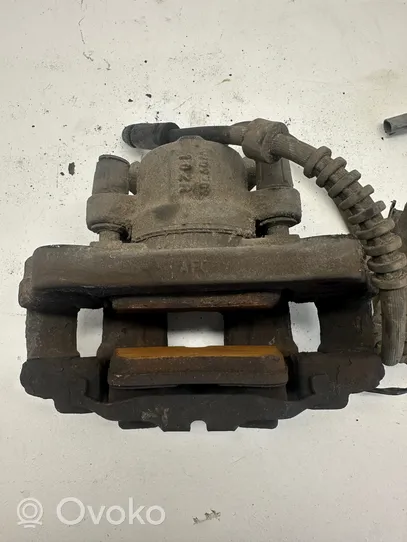 BMW 3 F30 F35 F31 Front brake caliper 2457