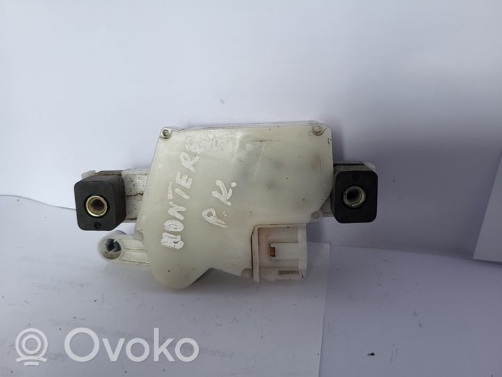 Opel Monterey Centrinio užrakto varikliukas 8971283221