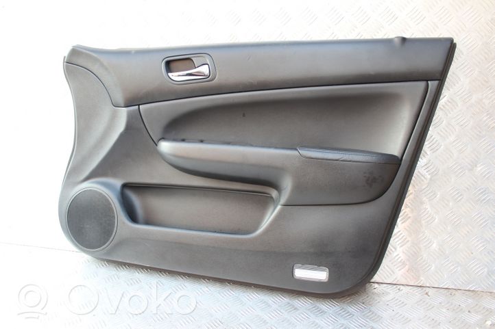 Honda Accord Etuoven verhoilu 