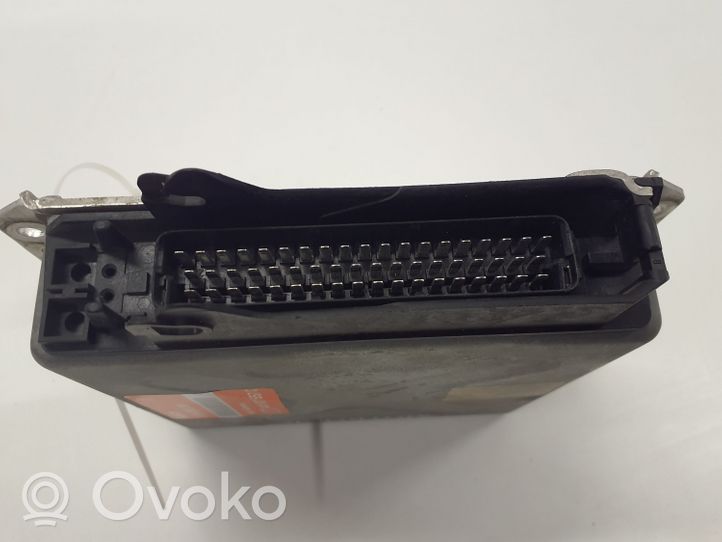 Audi V8 Sterownik / Moduł ECU 441907557C