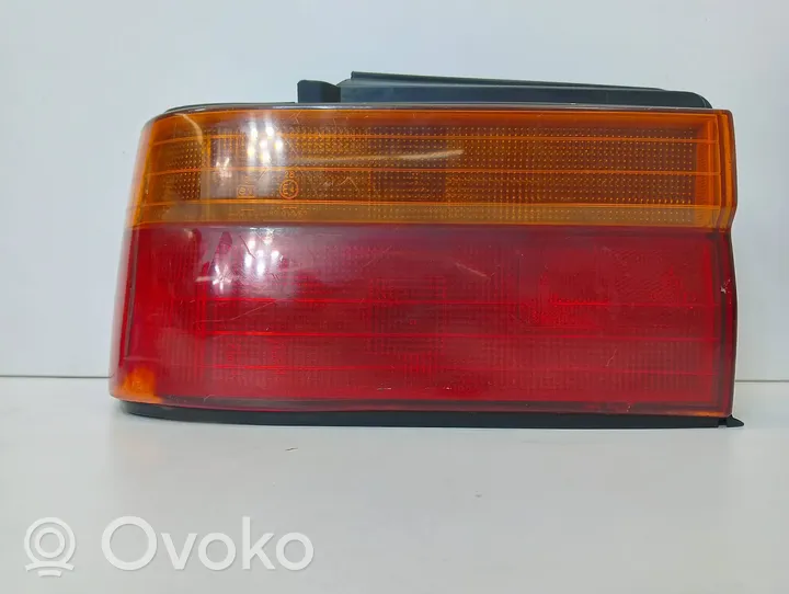 Honda Legend Lampa tylna 0438411