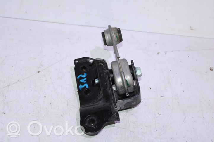 Nissan Qashqai J12 Supporto di montaggio scatola del cambio 113606UA0A