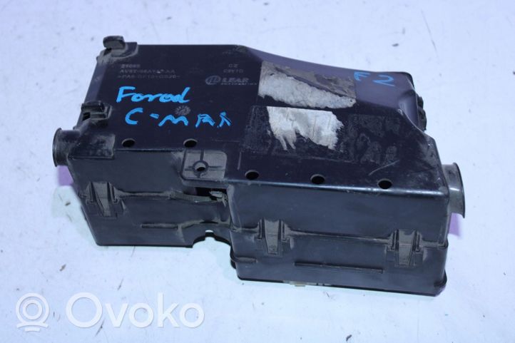 Ford Kuga II Fuse module 