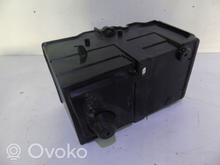 Ford Kuga II Support boîte de batterie 