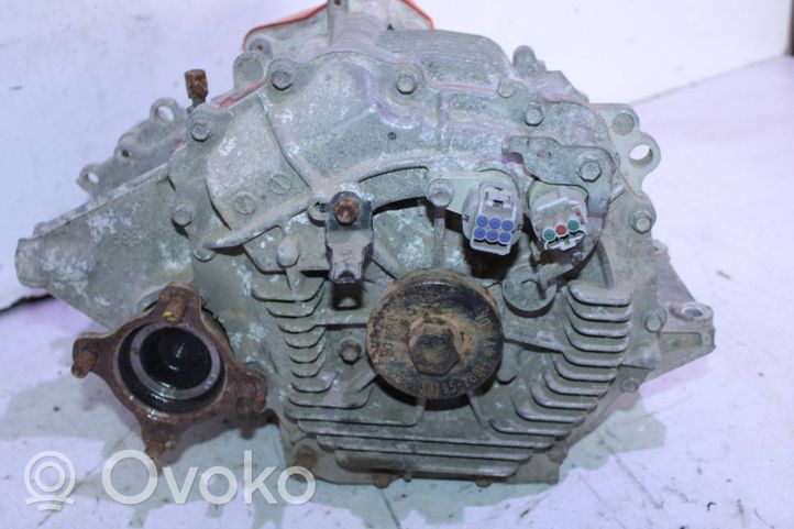 Toyota RAV 4 (XA40) Takatasauspyörästö 8209048020