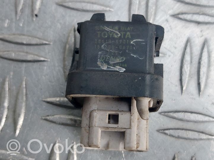 Toyota RAV 4 (XA30) Przekaźnik / Modul układu ogrzewania wstępnego 2861067010