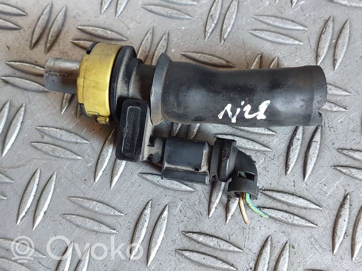 Citroen C3 Picasso Sensore della temperatura dell’aria aspirata 9673593680