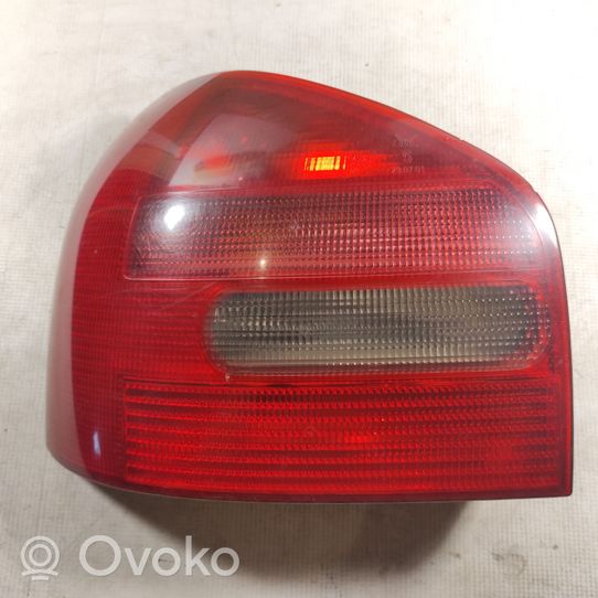 Audi A3 S3 8L Luci posteriori 8L0945095A