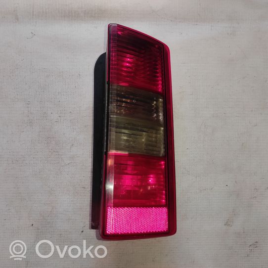 Opel Combo C Lampa tylna 51131