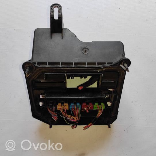 Audi A8 S8 D3 4E Module de fusibles 4E1937118