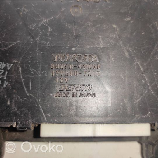 Toyota Prius (XW20) Другие блоки управления / модули 8865047050
