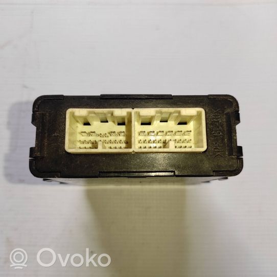 Toyota Prius (XW30) Module de contrôle de boîte de vitesses ECU 8953576010