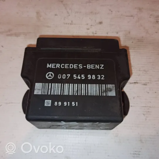 Mercedes-Benz Sprinter W901 W902 W903 W904 Przekaźnik / Modul układu ogrzewania wstępnego 0075459832