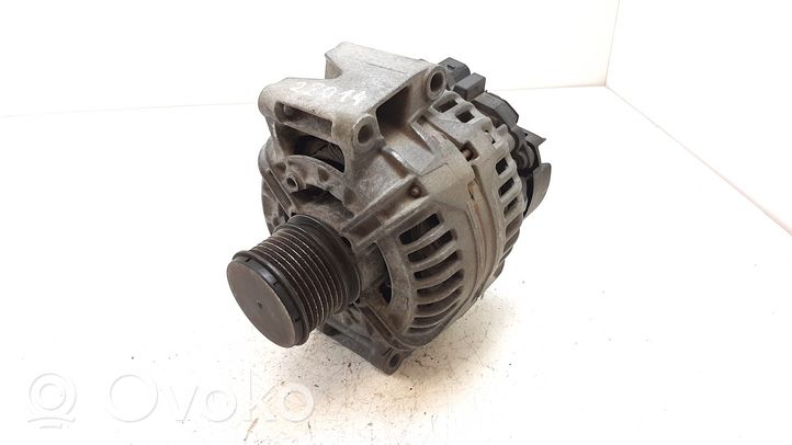 Mercedes-Benz C W203 Alternator 0124515088