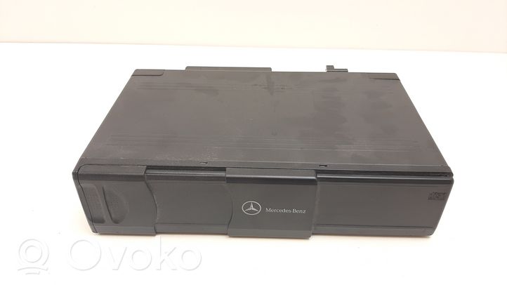 Mercedes-Benz ML W163 CD/DVD-vaihdin 