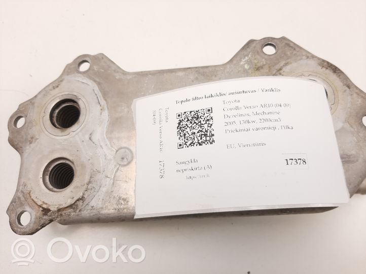 Toyota Corolla Verso AR10 Mocowanie / uchwyt filtra oleju 880243D