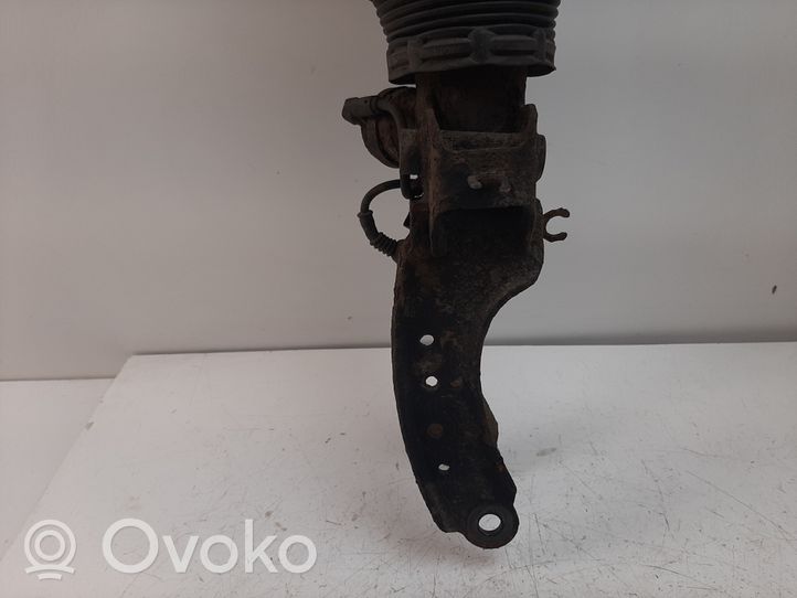 Volkswagen Touareg I Amortisseur airmatic de suspension pneumatique avant 7L6412021T