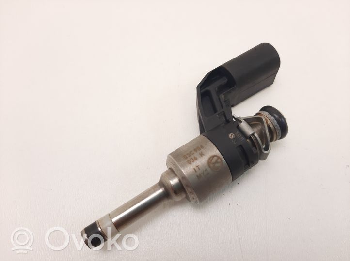 Volkswagen PASSAT CC Fuel injector 03C906036K