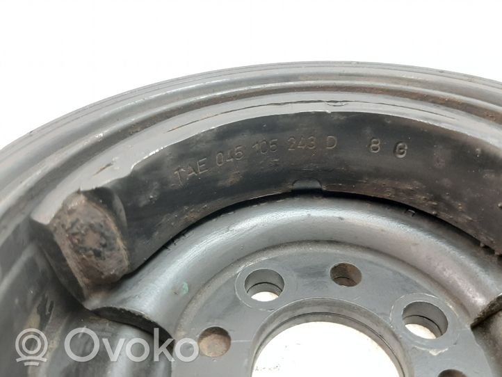 Volkswagen Polo IV 9N3 Puleggia dell’albero motore 045105243D