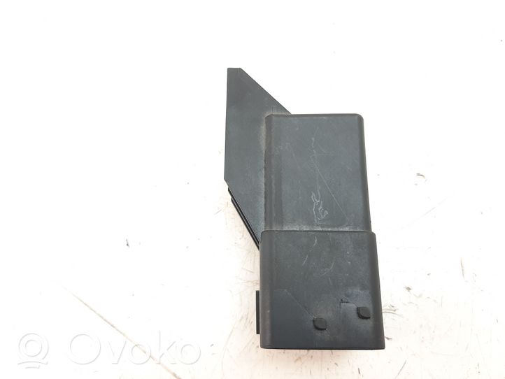 Volvo V70 Przekaźnik / Modul układu ogrzewania wstępnego 51299049