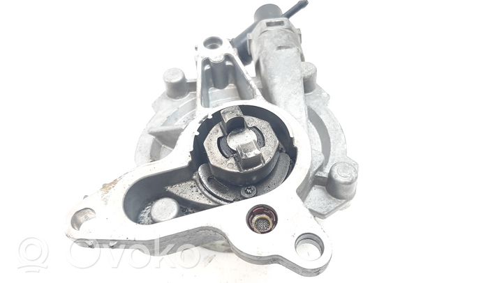 Opel Vivaro Vacuum pump 146503760R