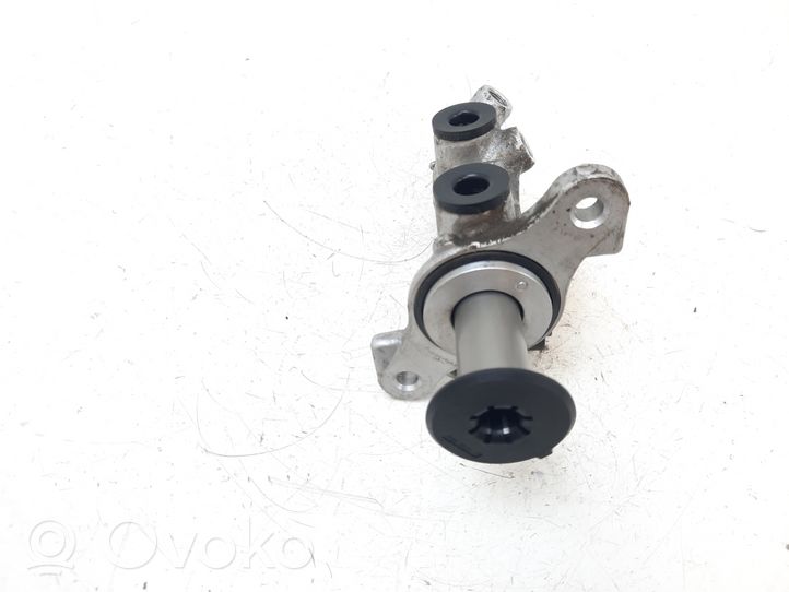 Audi Q3 8U Główny cylinder hamulca 10287727