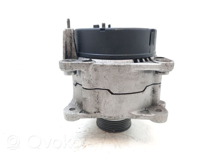 Volkswagen Transporter - Caravelle T4 Alternator CA120IR