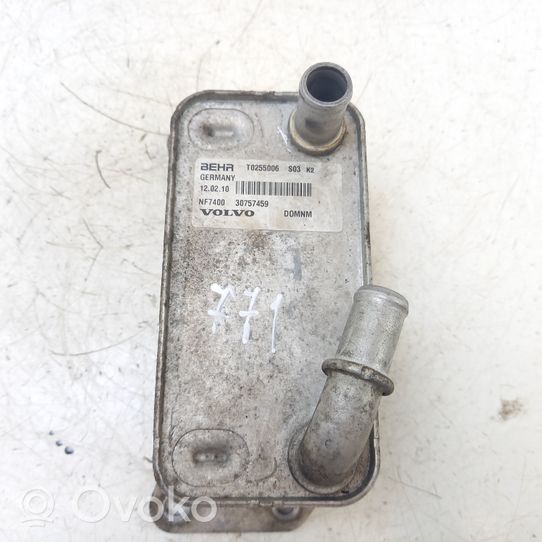 Volvo XC60 Oil filter mounting bracket 30757459