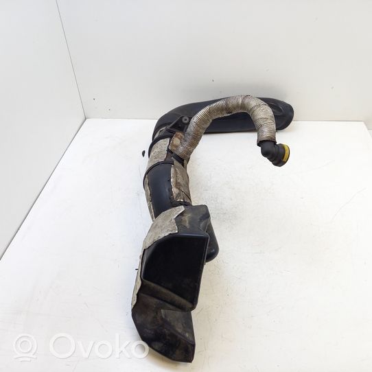 Volvo V50 Turbo air intake inlet pipe/hose 3M519A673H