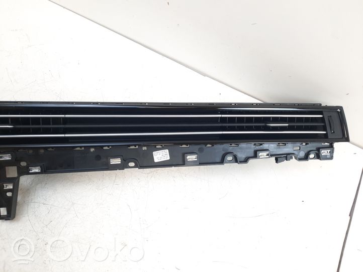 Volkswagen Passat Alltrack Dash center air vent grill 3G1857083