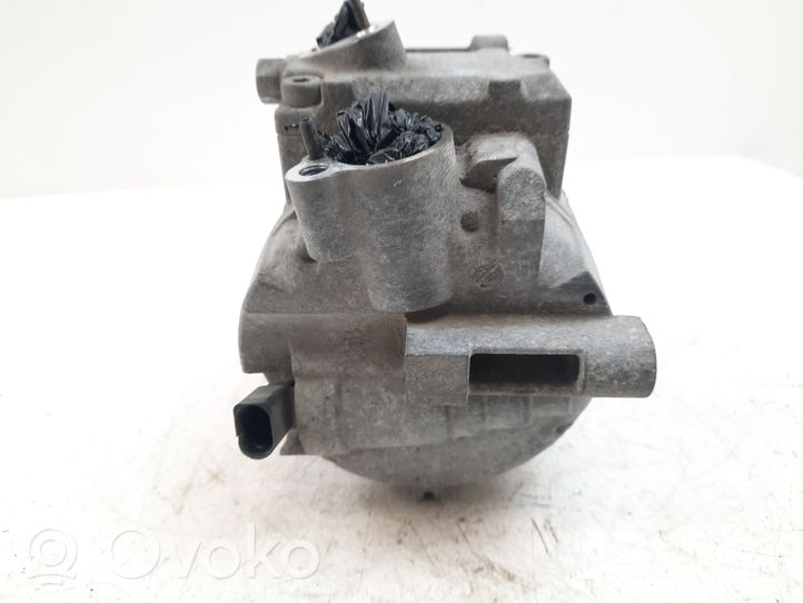 Volkswagen Touran I Compressore aria condizionata (A/C) (pompa) 1K0820803N