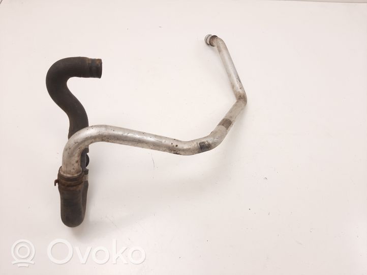 Audi RS6 C6 Engine coolant pipe/hose 4F0121610