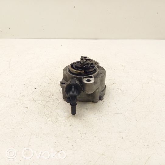 Mazda 3 I Pompe à vide D1561A