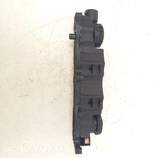 Mazda 3 I Cache culbuteur 9660281080