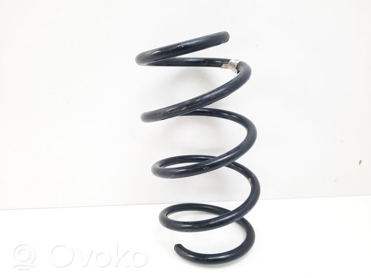 Volkswagen Golf VII Front coil spring 