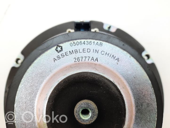 Fiat Freemont Subwoofer altoparlante 05064361AB