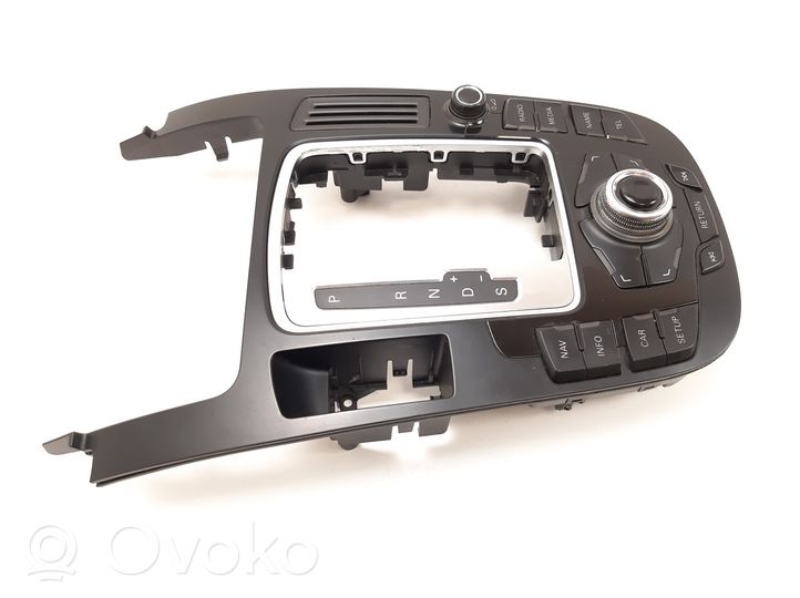 Audi A5 8T 8F Console centrale, commande de multimédia l'unité principale 8T0919609F