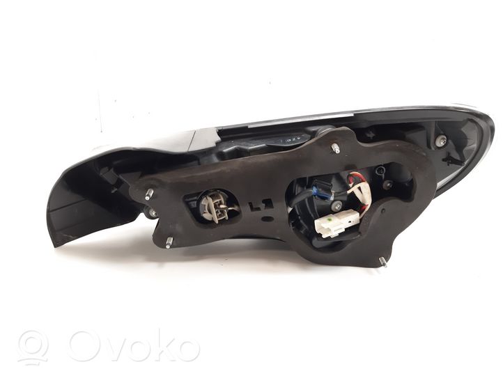 Toyota GT 86 Lampa tylna 22060082