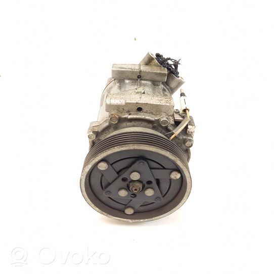 Dacia Sandero Ilmastointilaitteen kompressorin pumppu (A/C) 2643603045