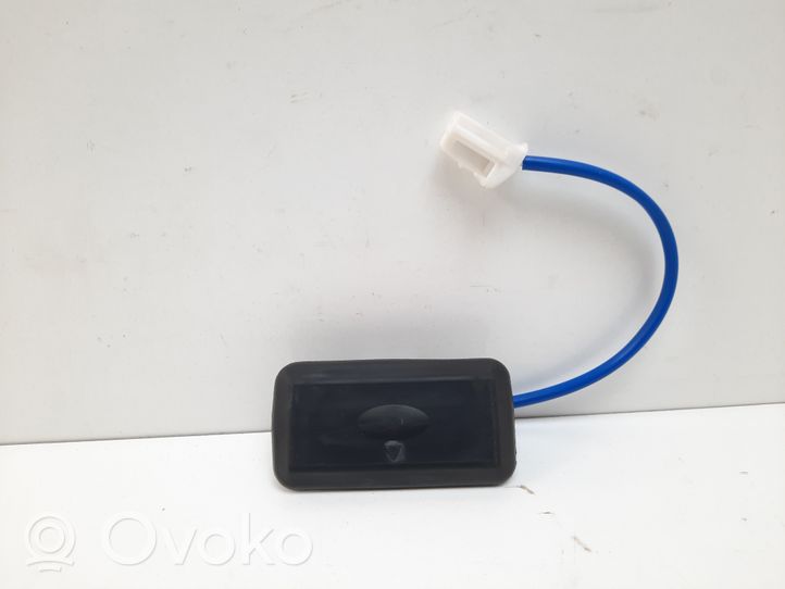 KIA Optima Tailgate opening switch 