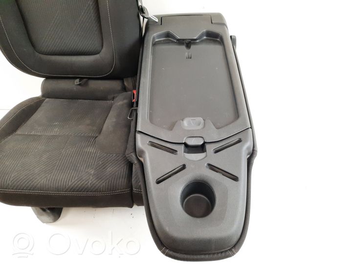 Opel Vivaro Front double seat 