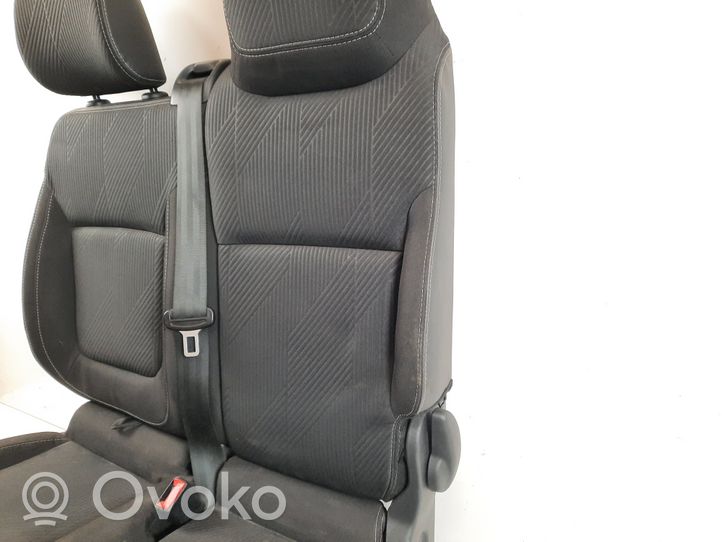 Opel Vivaro Front double seat 