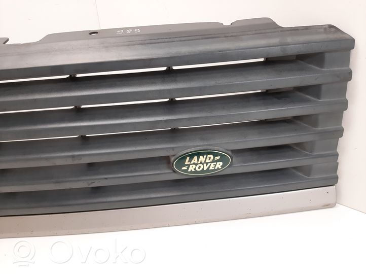 Land Rover Range Rover P38A Grille calandre supérieure de pare-chocs avant BTR5332