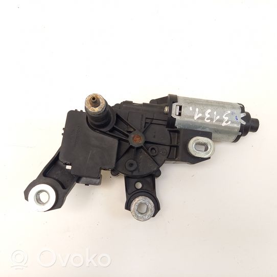 Volkswagen Touareg II Rear window wiper motor 7P6955711B