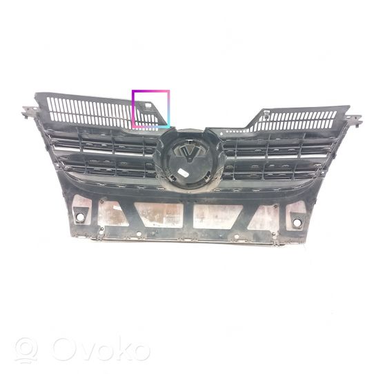 Volkswagen Golf V Maskownica / Grill / Atrapa górna chłodnicy 1K5853653C