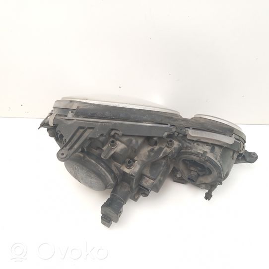 Mercedes-Benz E W211 Phare frontale 15435900