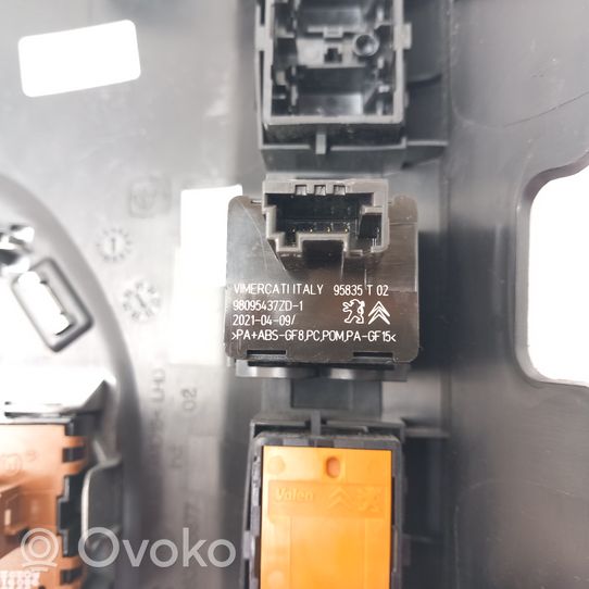 Toyota Proace Zestaw przełączników i przycisków 9808215677